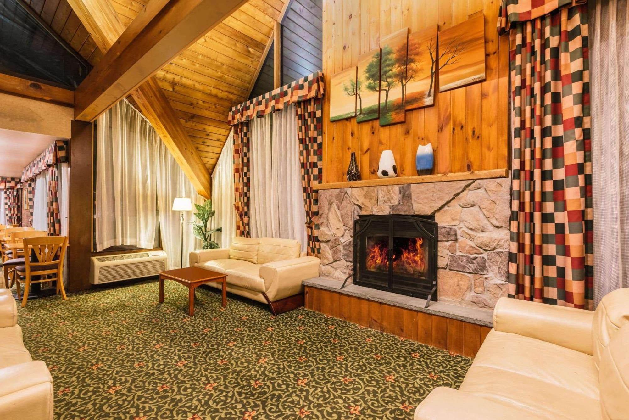Days Inn By Wyndham Rutland/Killington Area Екстериор снимка